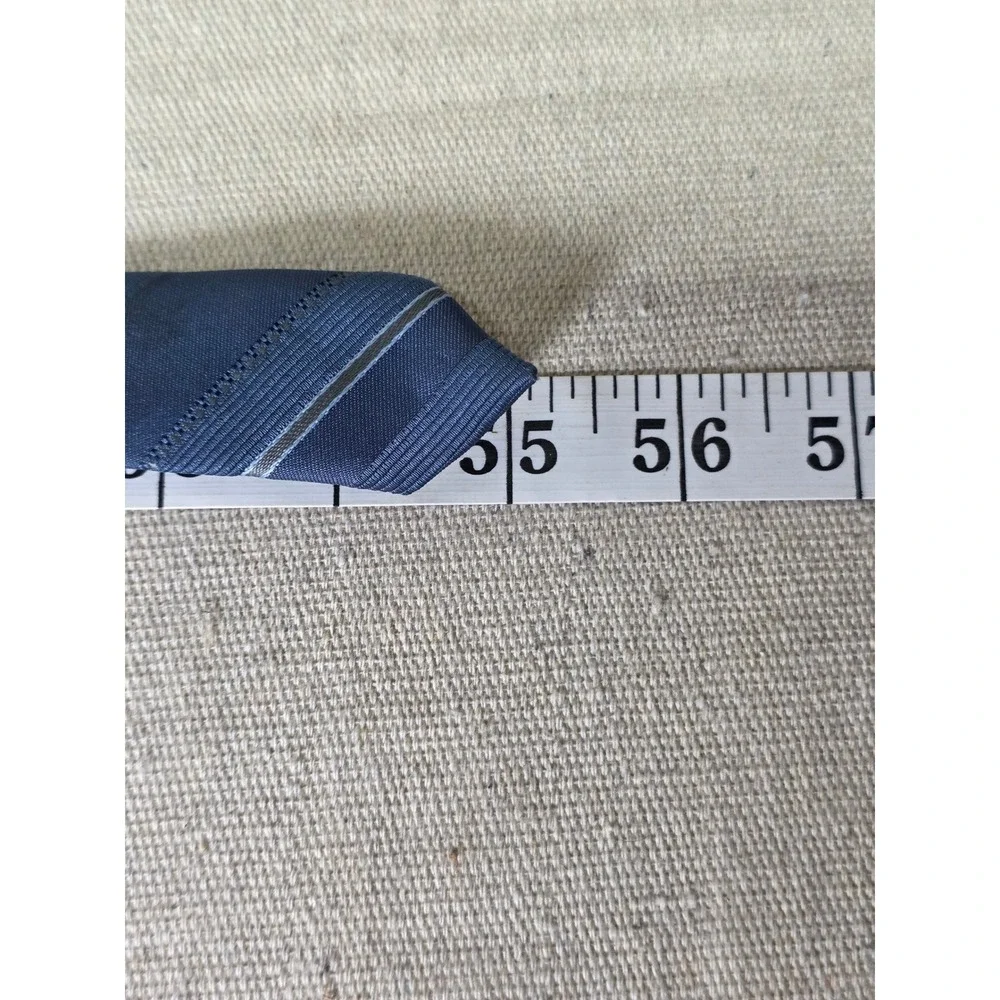 Wembley Mens Blue Gray Diagonal Striped Silk Blend Necktie 4 Inch Width